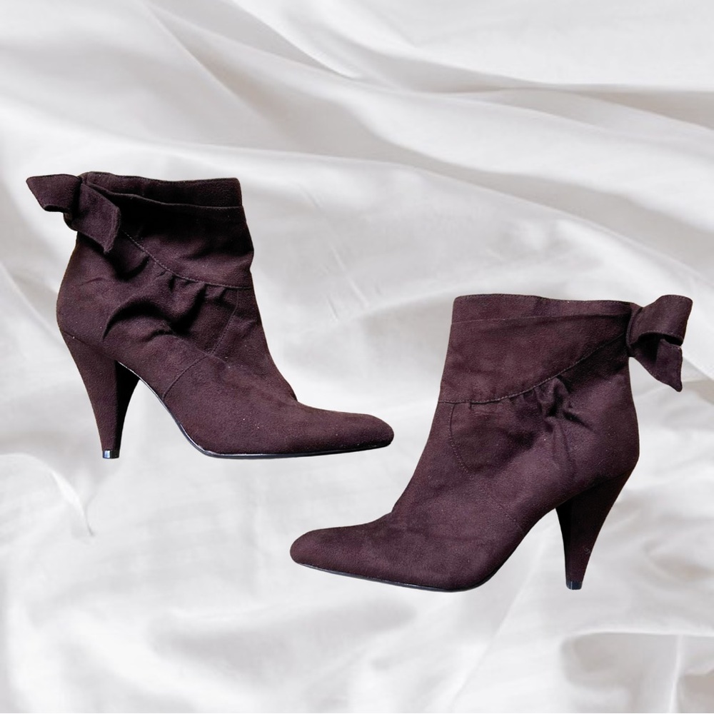 Unlisted by Kenneth Cole Dark Brown Heeled Boots